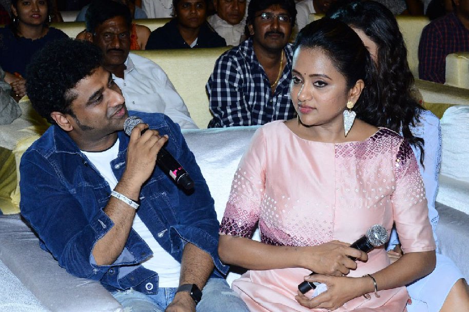 Maharshi-Movie-Pre-Release-Event